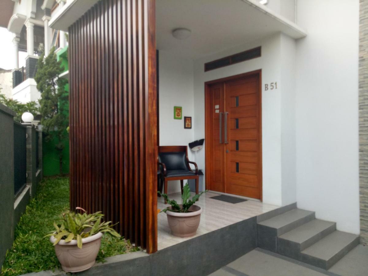 Homestay Syariah Cileunyi, Bandung Timur Extérieur photo